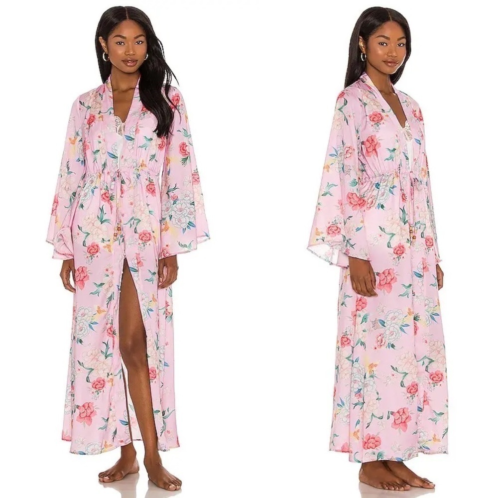 Plush Silky Floral Kimono In Pink Small Women’s